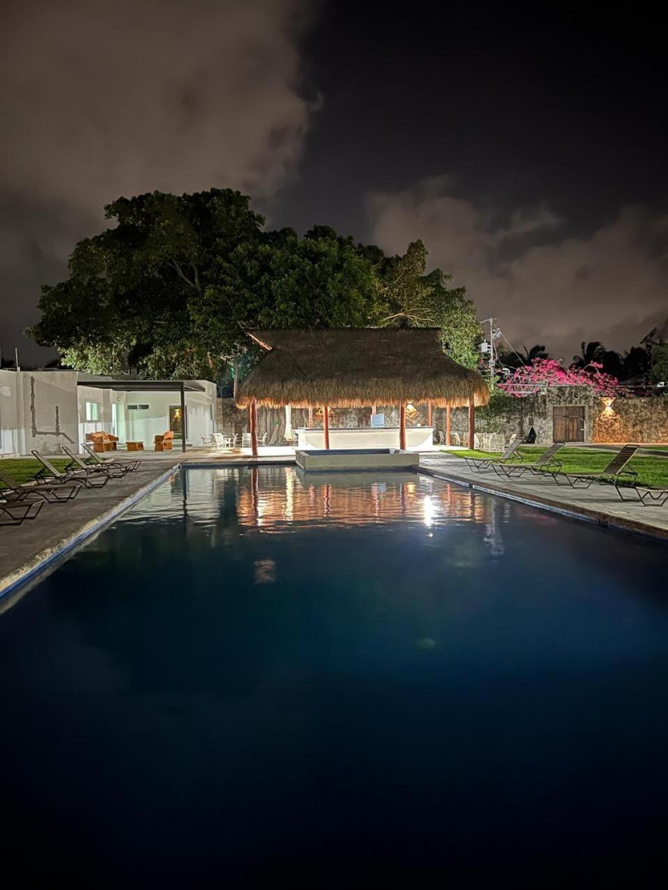 Guest House Stone Wall Residences Cancún Exterior foto